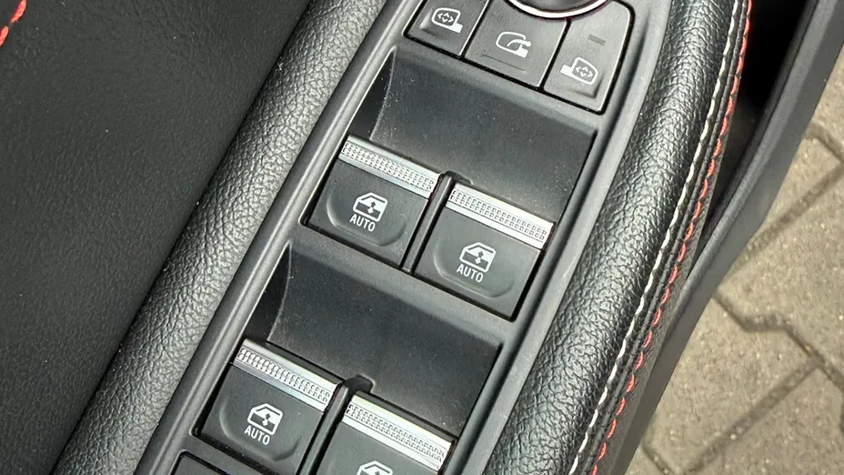 RENAULT Arkana Arkana 1.3 TCe mHEV R.S. Line EDC