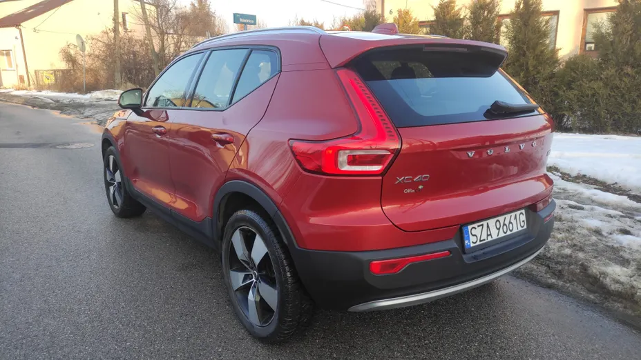 VOLVO XC40 XC40 T4 AWD Momentum aut