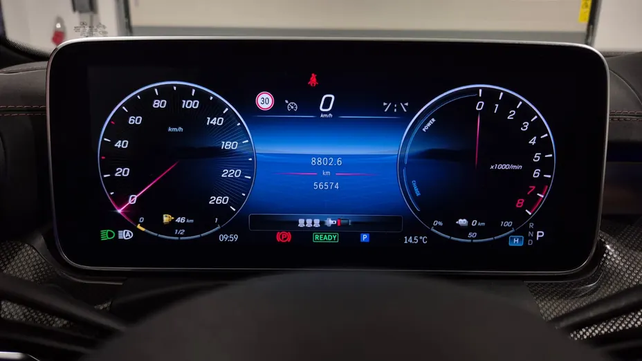 MERCEDES-BENZ C Klasa C 300 e PHEV AMG