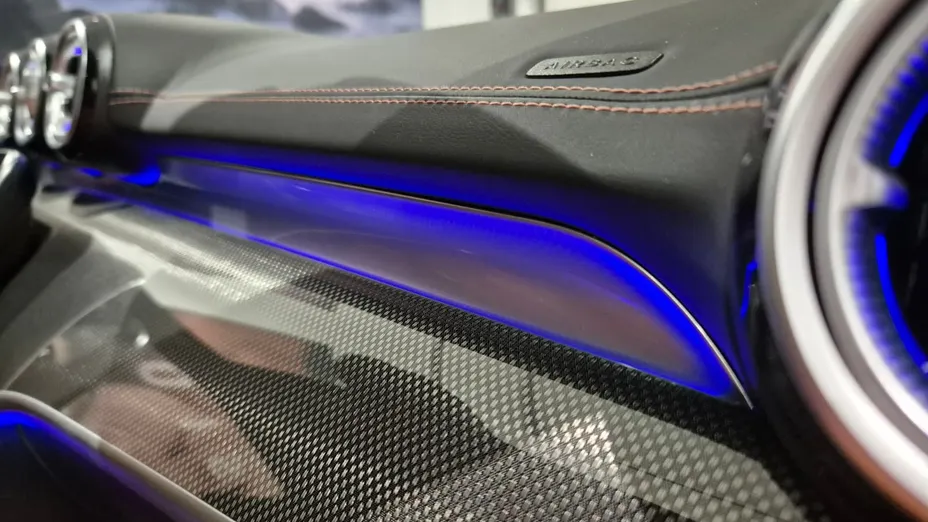 MERCEDES-BENZ C Klasa C 300 e PHEV AMG