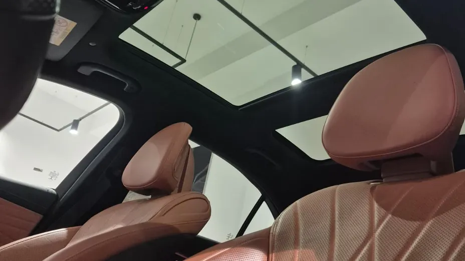 MERCEDES-BENZ C Klasa C 300 e PHEV AMG