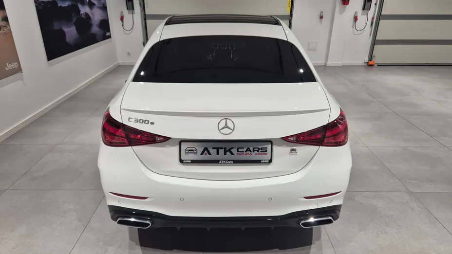 MERCEDES-BENZ C Klasa C 300 e PHEV AMG
