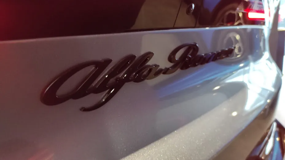 ALFA ROMEO Junior Junior 1.2 mHEV Ti eDCT Nowy