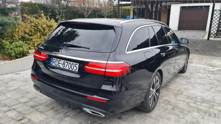 MERCEDES-BENZ E Klasa E 200 Avantgarde