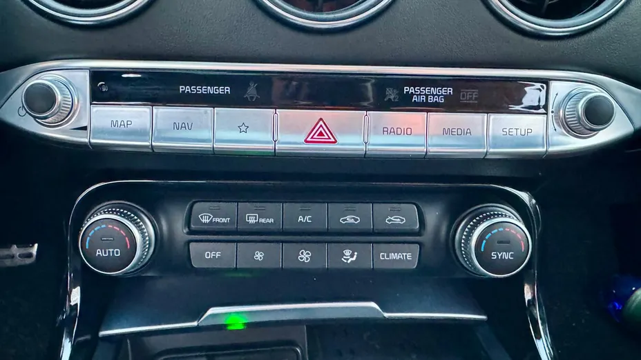 KIA Stinger Stinger 3.3 T-GDI V6 GT AWD