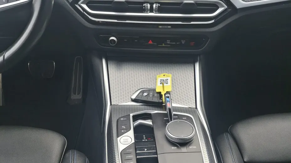 BMW Seria 3 330e M Sport sport-aut