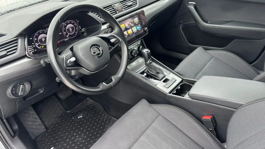 SKODA Superb Superb 2.0 TDI SCR Style DSG