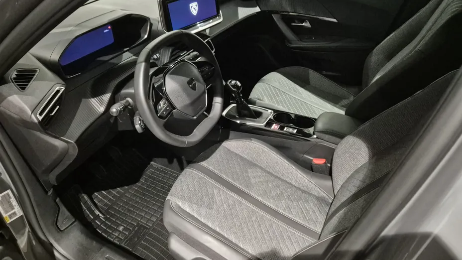 PEUGEOT 2008 2008 PureTech 100 Allure S&S BVM6