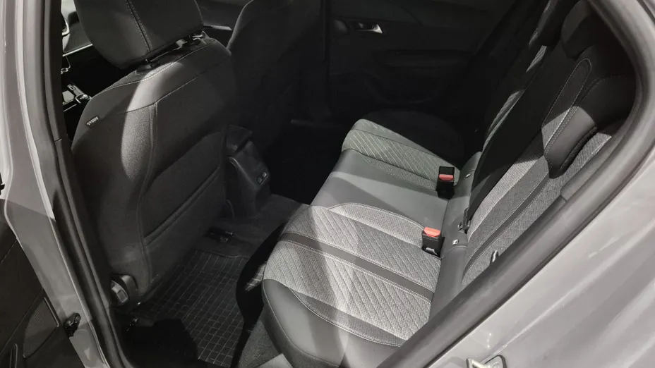 PEUGEOT 2008 2008 PureTech 100 Allure S&S BVM6