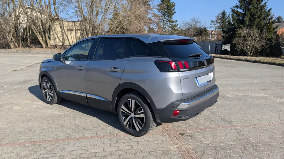 PEUGEOT 3008 3008 1.2 PureTech Allure S&S EAT6