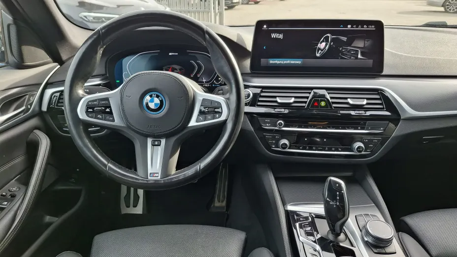 BMW Seria 5 530e M Sport sport-aut