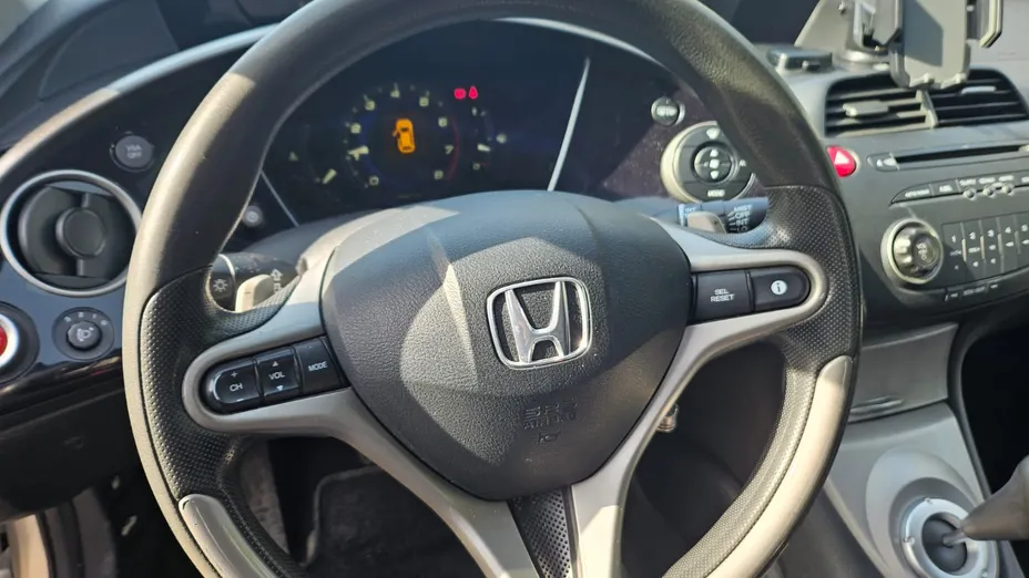HONDA Civic -