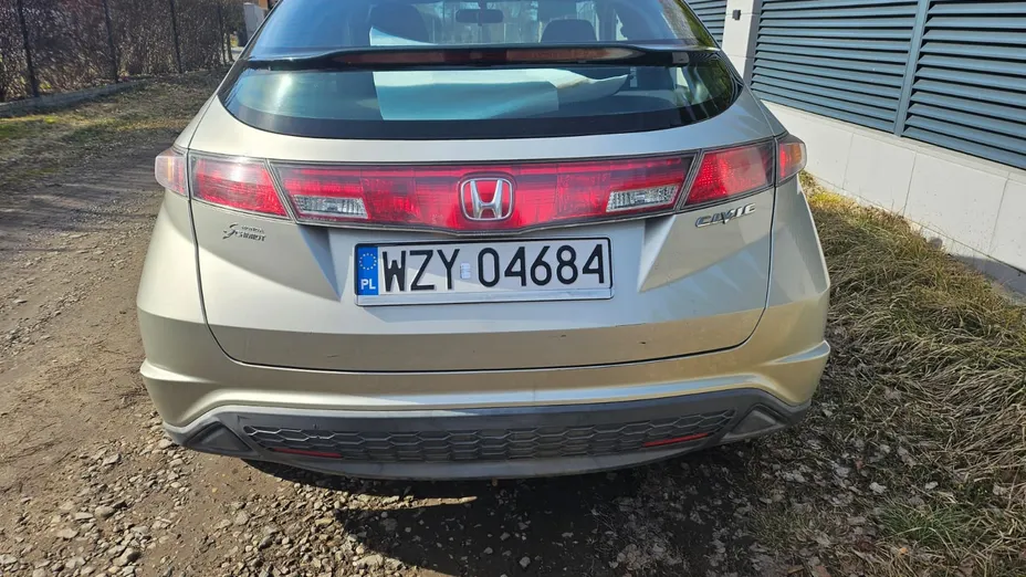 HONDA Civic -