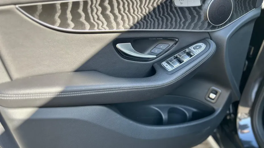 MERCEDES-BENZ GLC GLC 220 d 4-Matic