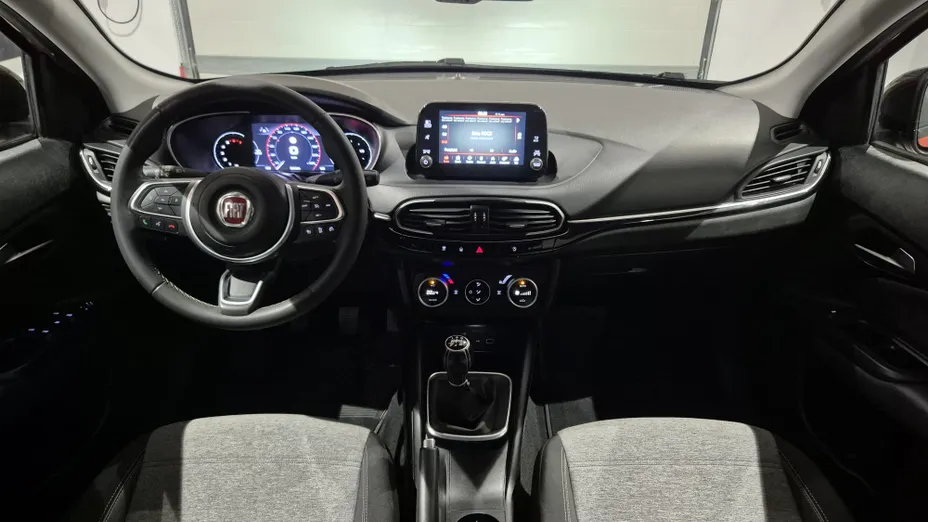 FIAT Tipo Tipo 1.0 T3 Cross