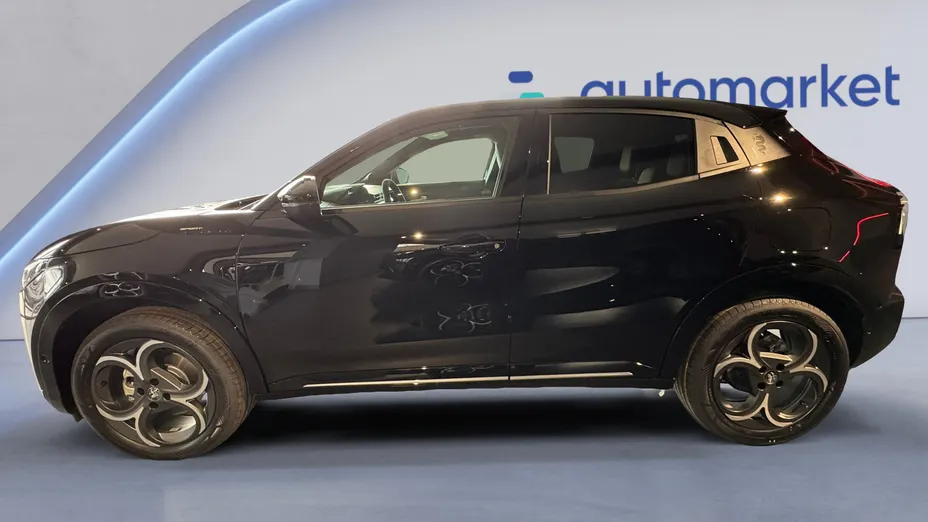 ALFA ROMEO Junior Junior 1.2 mHEV Sport Speciale eDCT Nowy