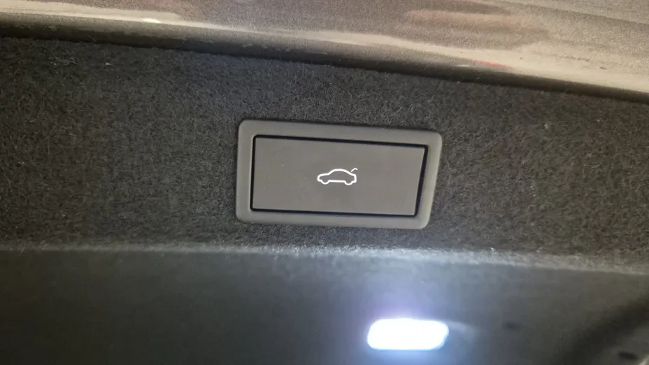 SKODA Superb Superb 2.0 TDI SCR L&K DSG