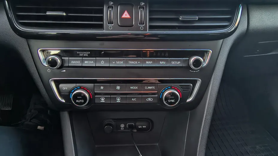 KIA Optima Optima 2.0 M