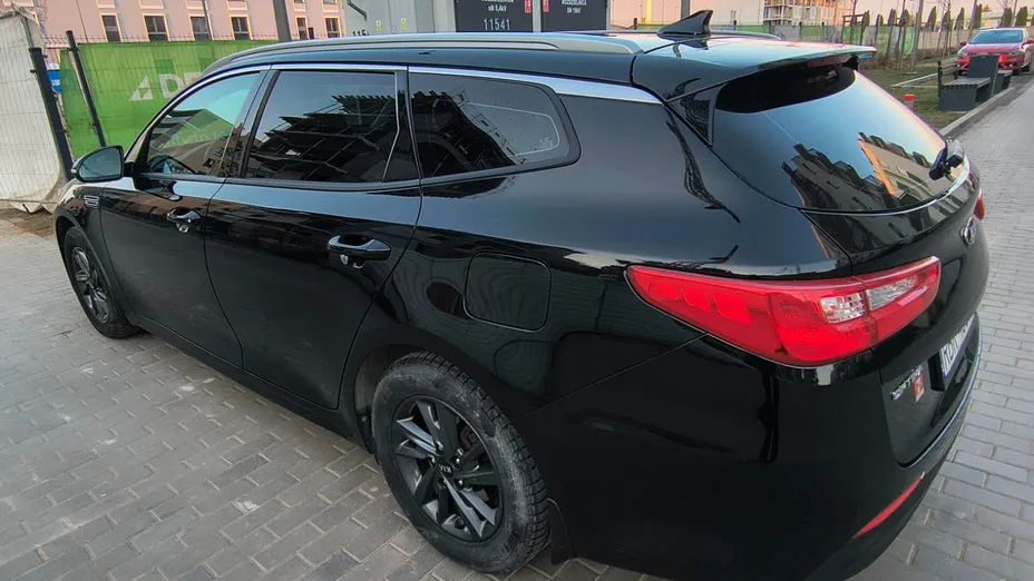 KIA Optima Optima 2.0 M