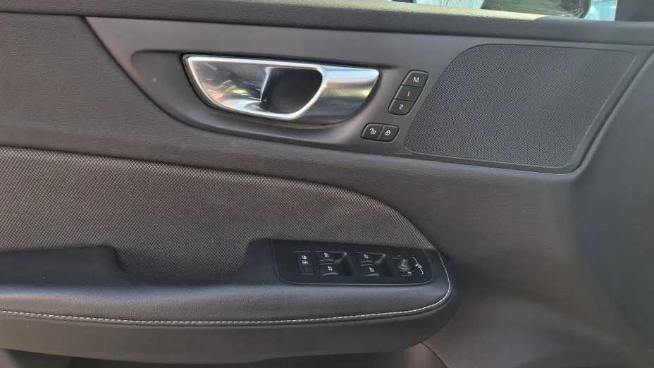 VOLVO V60 V60 B4 D R-Design aut