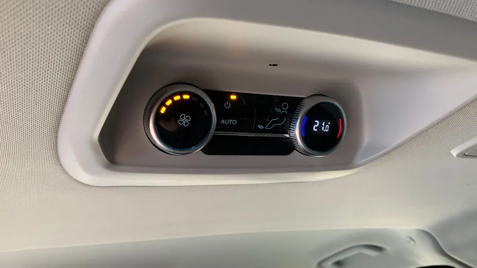 FORD Tourneo Custom Tourneo Custom 2.0 EcoBlue 320 L2 Titanium aut