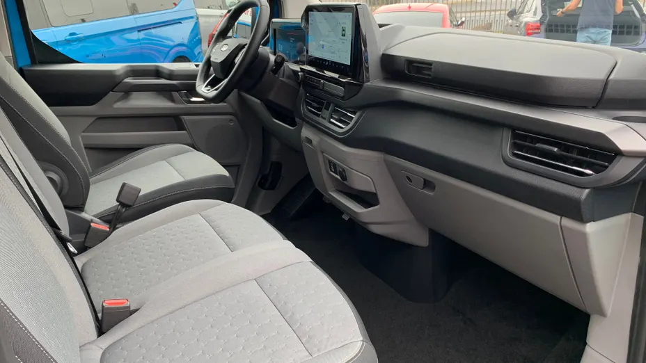 FORD Tourneo Custom Tourneo Custom 2.0 EcoBlue 320 L2 Titanium aut