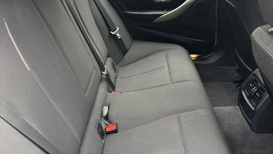 BMW Seria 3 335i xDrive Sport Line