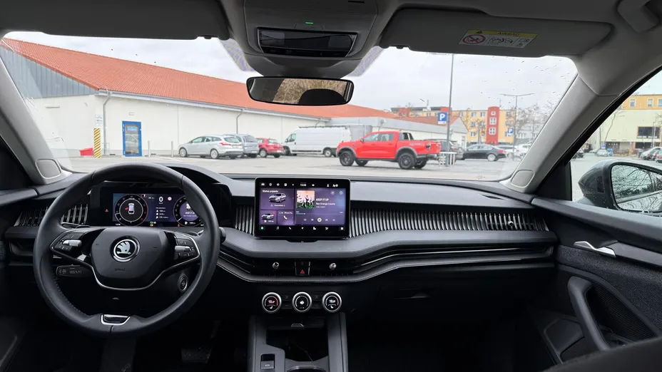 SKODA Superb Superb 2.0 TDI SCR Essence DSG