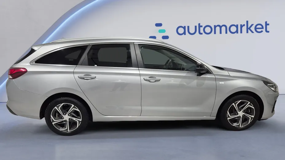 HYUNDAI i30 i30 1.5 T-GDI 48V Smart