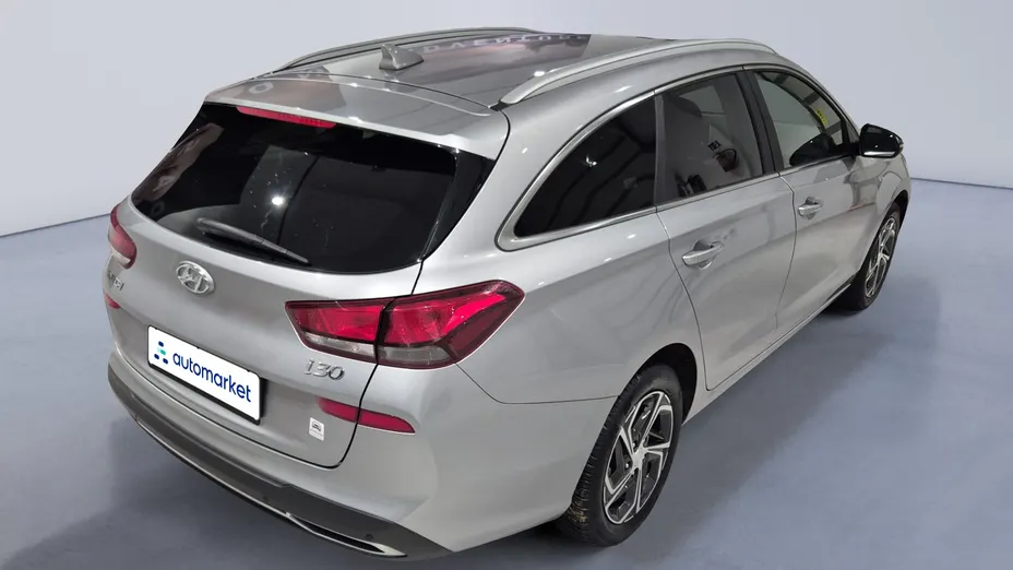 HYUNDAI i30 i30 1.5 T-GDI 48V Smart