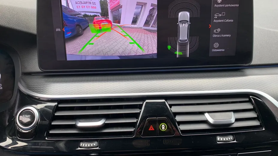 BMW Seria 5 530e M Sport sport-aut