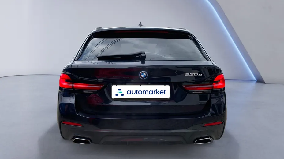 BMW Seria 5 530e M Sport sport-aut