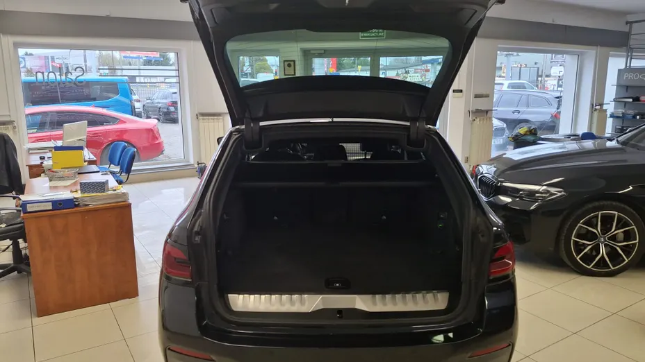 BMW Seria 5 530e M Sport sport-aut