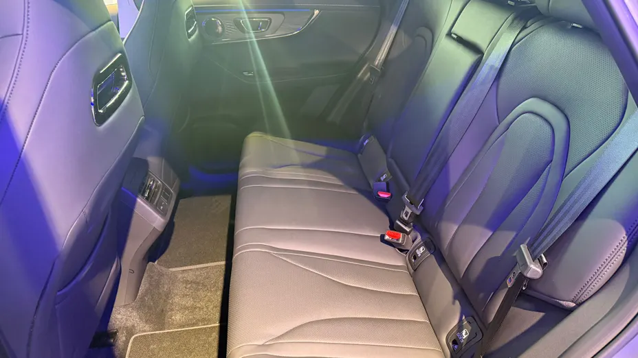 OMODA Omoda 5 Omoda E5 63.2kWh Premium Nowy