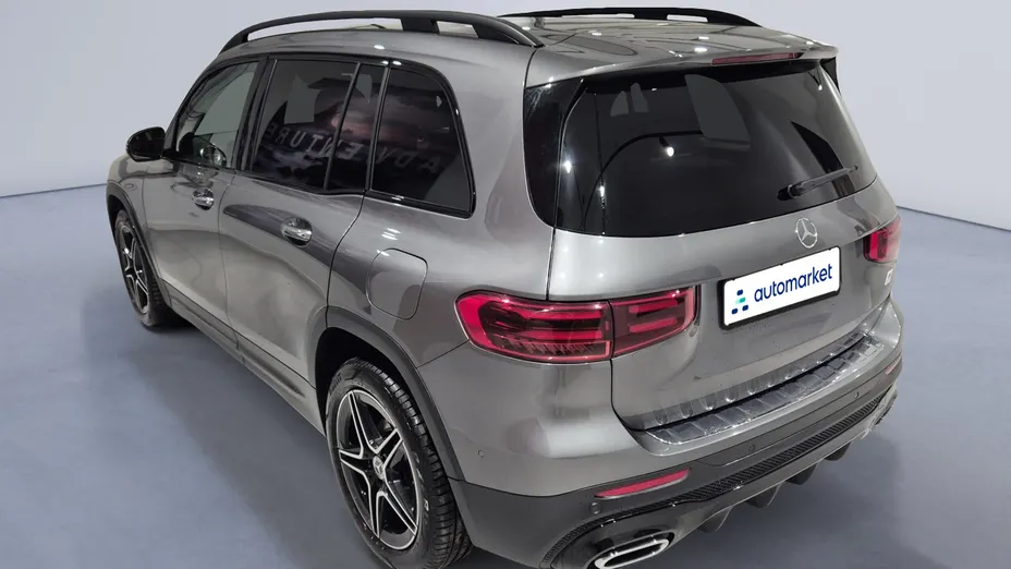 MERCEDES-BENZ GLB GLB 200 d 4-Matic AMG Line 8G-DCT