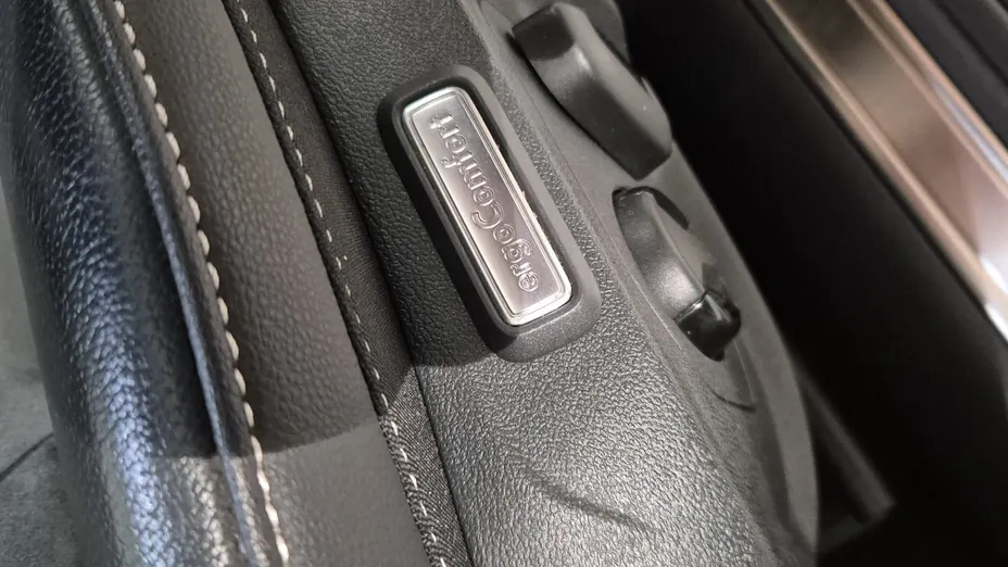 VOLKSWAGEN Arteon Arteon 2.0 TSI Elegance DSG