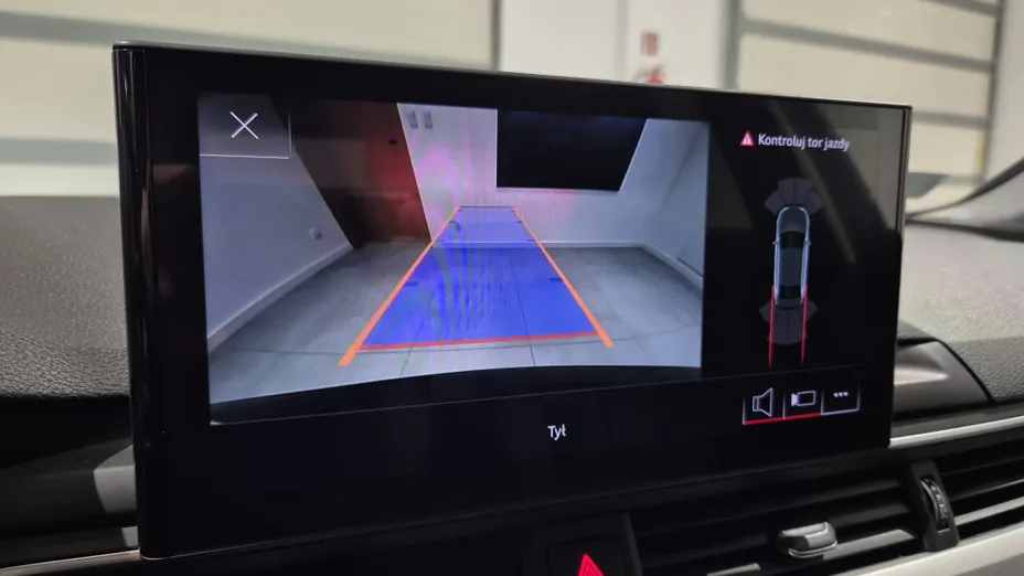 AUDI A4 A4 40 TFSI mHEV S tronic