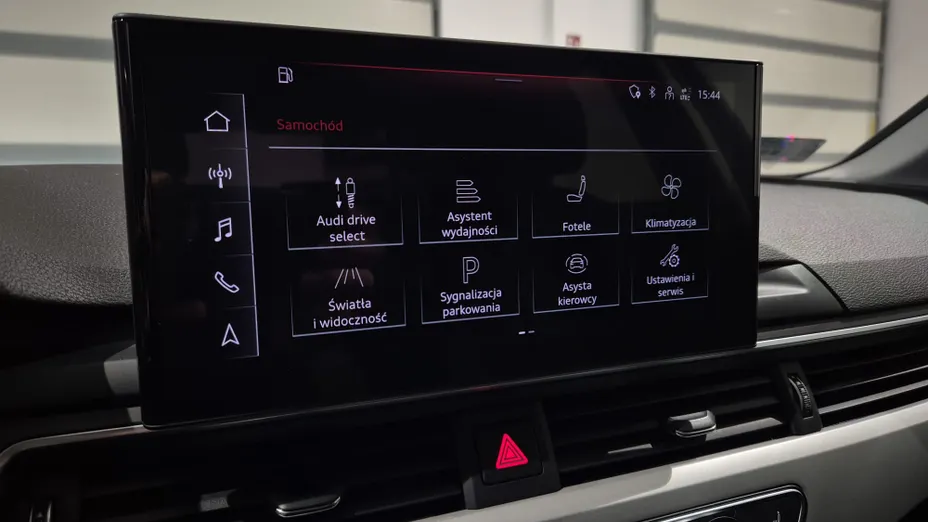 AUDI A4 A4 40 TFSI mHEV S tronic