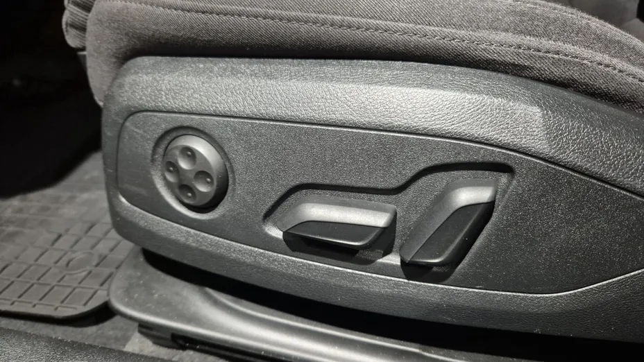 AUDI A4 A4 40 TFSI mHEV S tronic