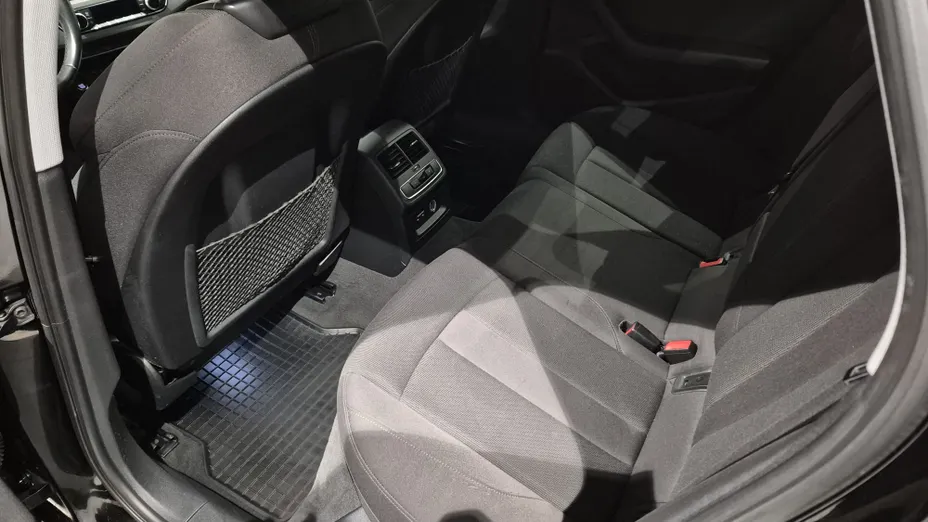 AUDI A4 A4 40 TFSI mHEV S tronic