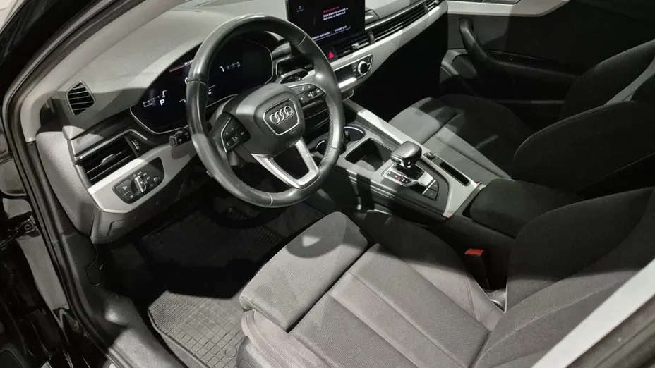 AUDI A4 A4 40 TFSI mHEV S tronic