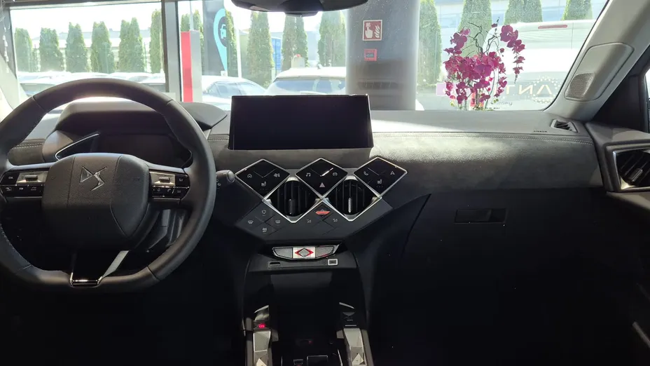DS DS3 Crossback DS 3 mHEV Étoile e-DCS6 Nowy