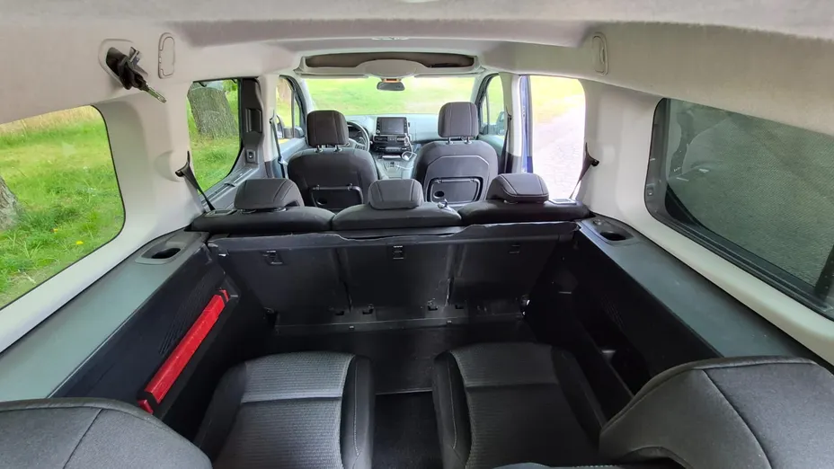 TOYOTA Proace City Verso Proace City Verso Long 1.5 D-4D Family Aut.