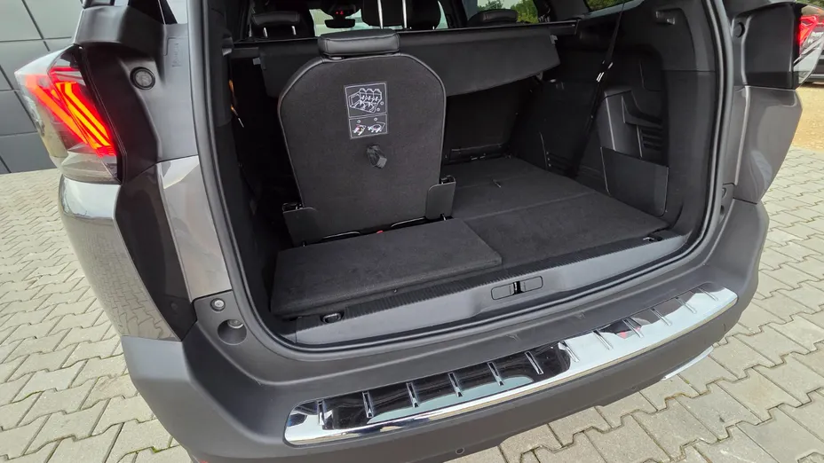 PEUGEOT 5008 5008 2.0 BlueHDI GT S&S EAT8