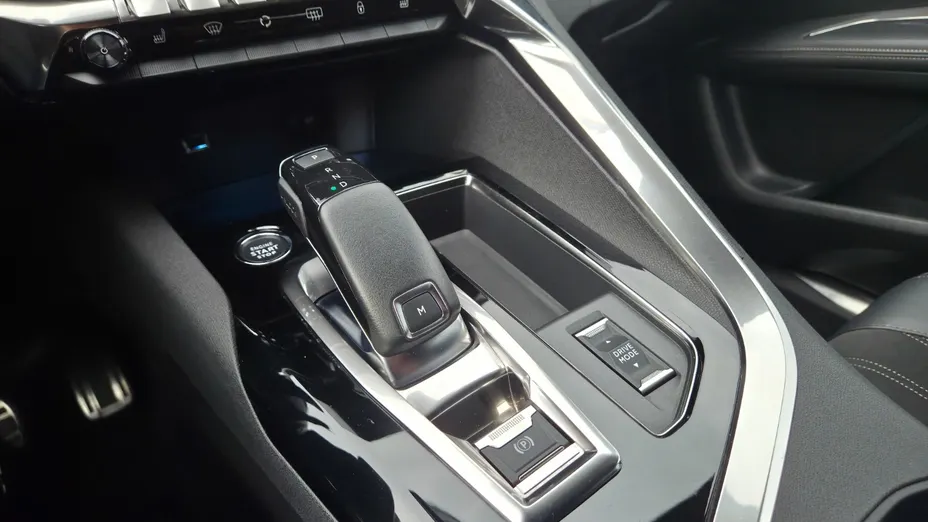 PEUGEOT 5008 5008 2.0 BlueHDI GT S&S EAT8