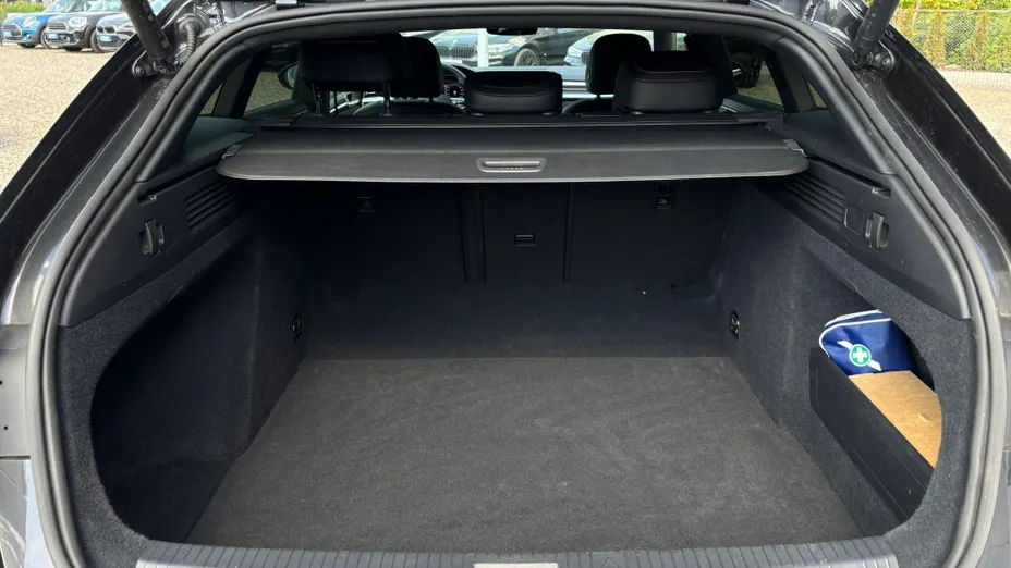VOLKSWAGEN Arteon Arteon 2.0 TSI R-Line DSG
