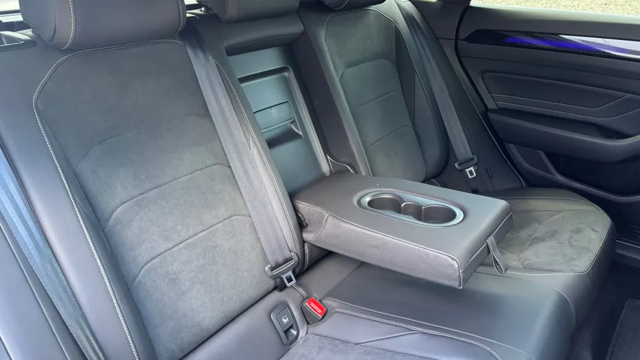 VOLKSWAGEN Arteon Arteon 2.0 TSI R-Line DSG