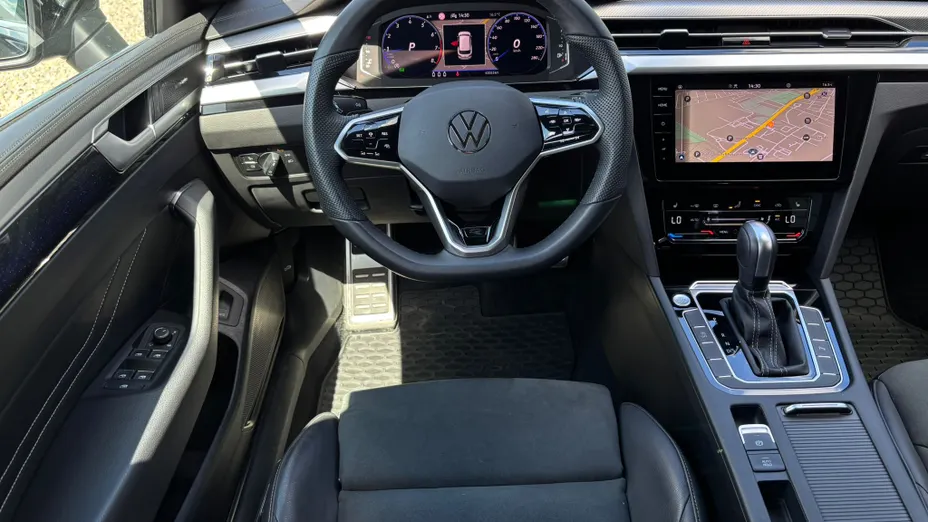 VOLKSWAGEN Arteon Arteon 2.0 TSI R-Line DSG