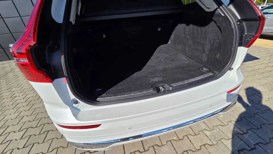 VOLVO XC60 XC60 B4 D AWD Inscription aut