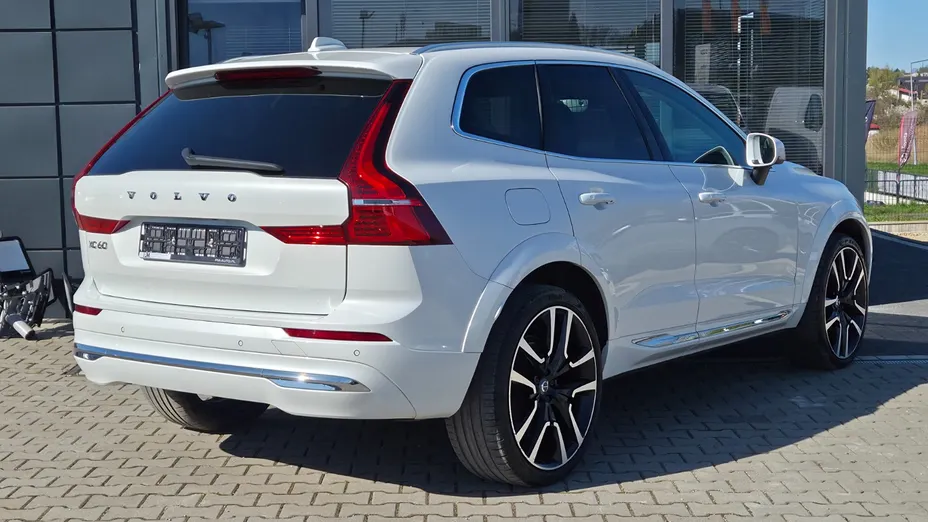VOLVO XC60 XC60 B4 D AWD Inscription aut